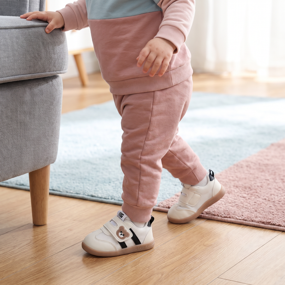 Oddychające buty do nauki chodzenia dla niemowląt i dzieci – miękka podeszwa i antypoślizgowa konstrukcja