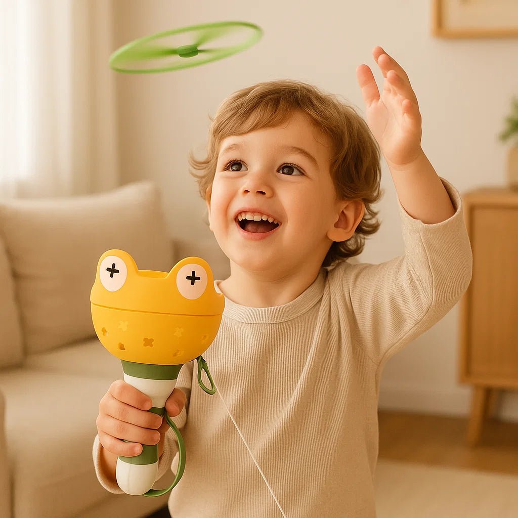 Zabawka – wirujący śmigłowiec z napędem na sznurek